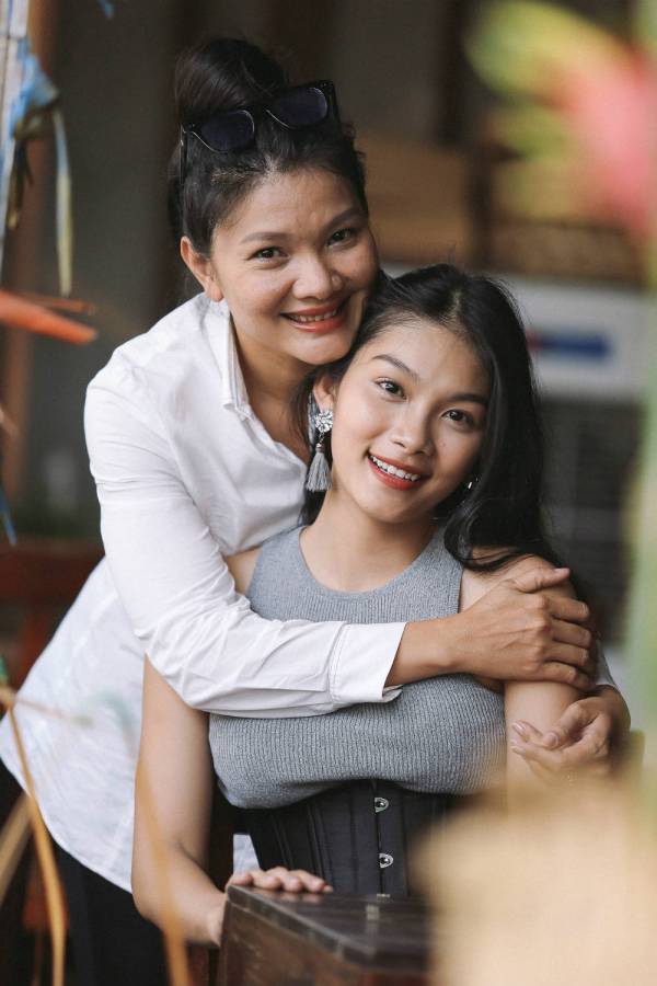 Con gái nữ hoàng cởi Kiều Trinh - Thanh Tú: Đến với nghệ thuật vì miếng cơm manh áo, vượt trầm cảm và nỗi ân hận lớn nhất đời