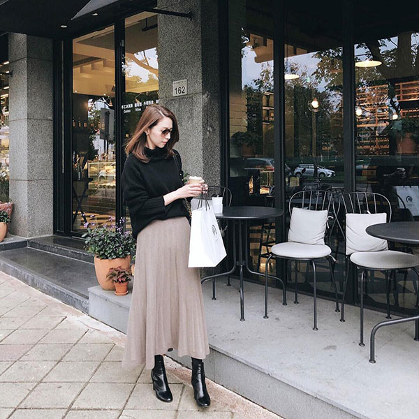 Thuộc lòng 4 công thức diện đồ sau là các nàng đã chinh phục thành công phong cách tối giản