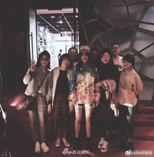 Thành quả rực rỡ nhất của Triệu Vy hậu giảm cân ngoài nhan sắc, style ngày càng thăng hạng thì còn có điểm này