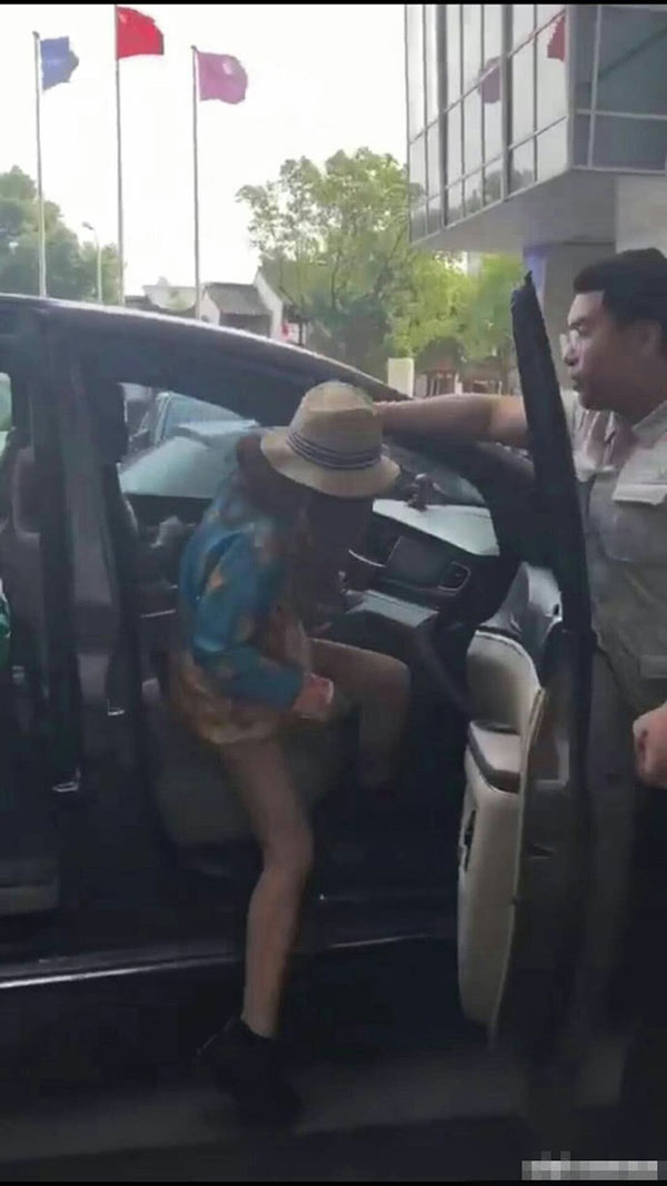 Thành quả rực rỡ nhất của Triệu Vy hậu giảm cân ngoài nhan sắc, style ngày càng thăng hạng thì còn có điểm này