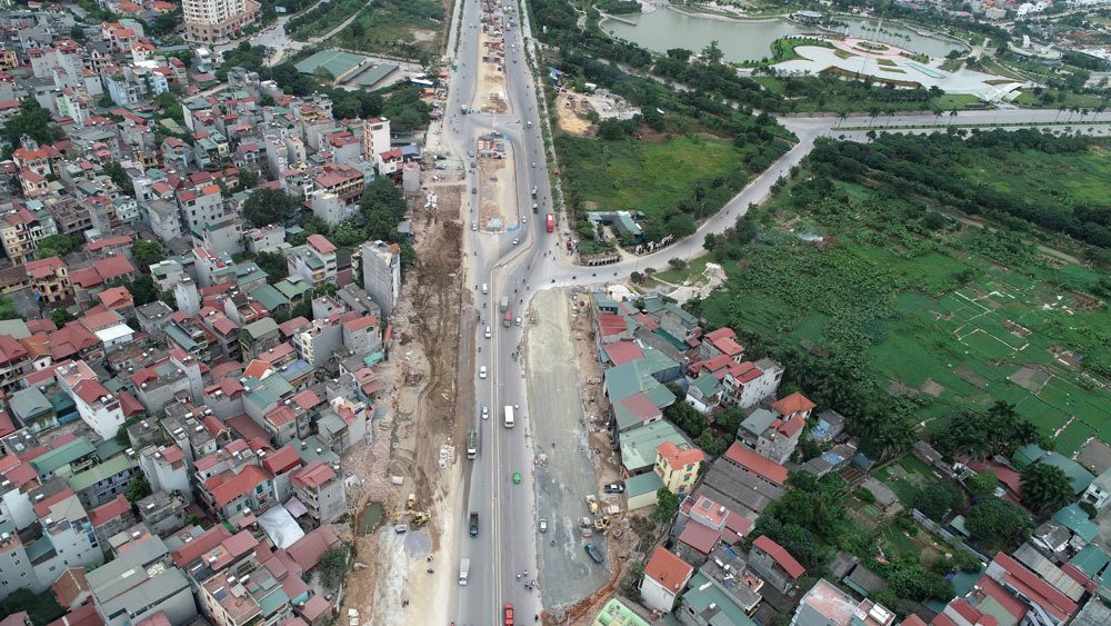 Video ảnh Hà Nội: Đường nghìn tỷ khác lạ sau 1 năm khai tử hàng cổ thụ
