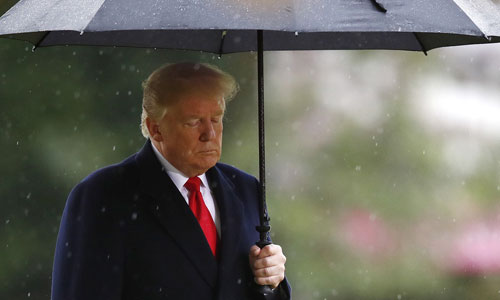 Chuyến thăm châu Âu bị coi như thảm họa của Trump