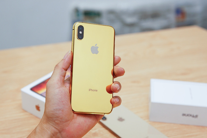 iPhone XS phiên bản vàng 24K xuất hiện ở Việt Nam