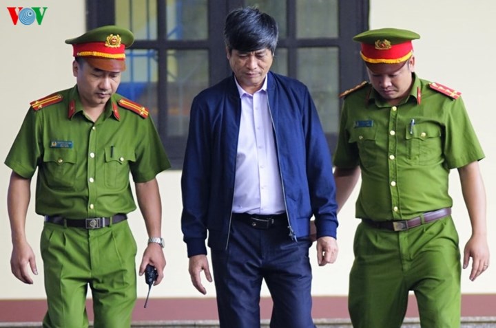 Vụ đánh bạc nghìn tỷ: Các tình tiết đáng lưu ý trong ngày đầu xét xử