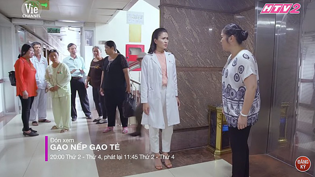 Gạo nếp gạo tẻ: Bà Mai ngang ngược cố chấp tới quỳ xin Phúc tha cho con rể cũ khiến khán giả bức xúc