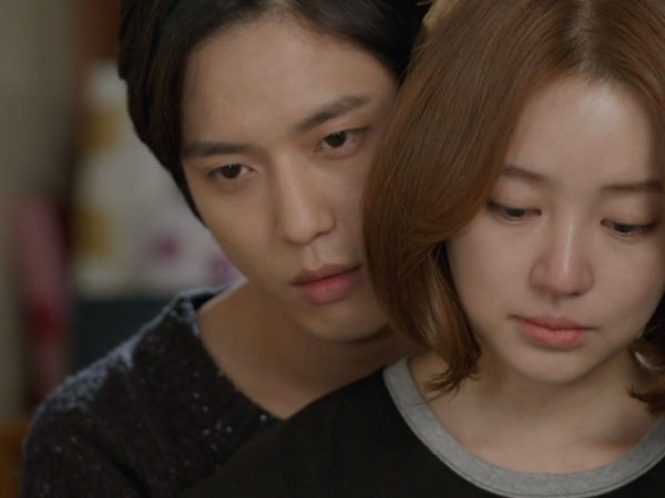 Tưởng tôi mang bầu, mẹ người yêu giục cưới ngay nhưng vẫn không quên nói thêm lời khinh bỉ