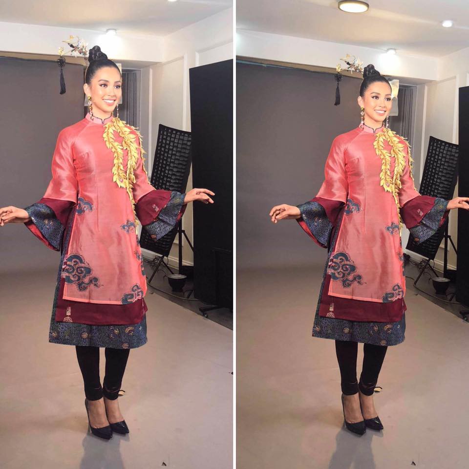 Tiểu Vy diện áo dài cách tân để hát hit của Sơn Tùng M-TP trong phần thi tài năng của Miss World 2018