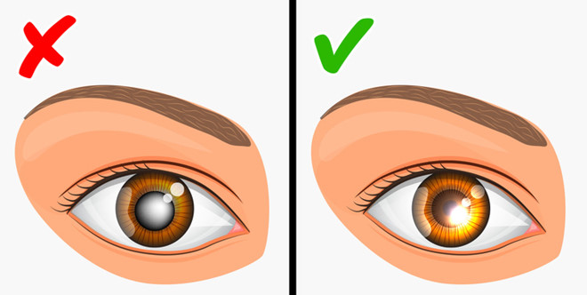 Con gái có thể mắc bệnh di truyền nào từ mẹ?