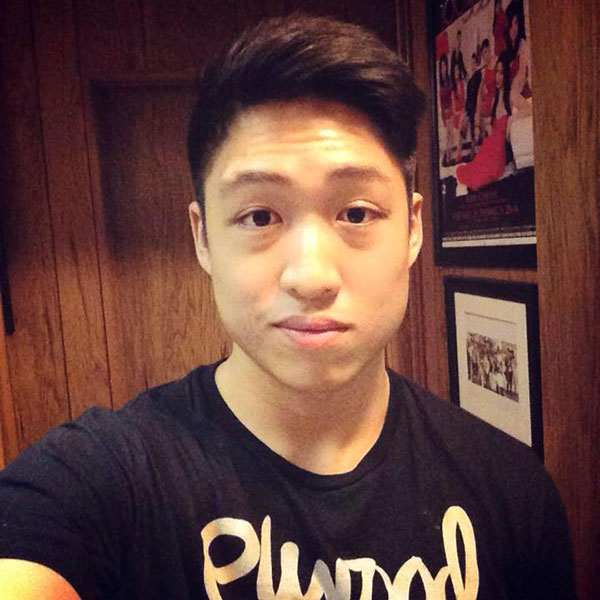 Chân dung chàng quý tử vừa tròn 21 tuổi của Hồng Vân: Cao 1m80, từ nhỏ đã có niềm đam mê lớn với nghệ thuật!