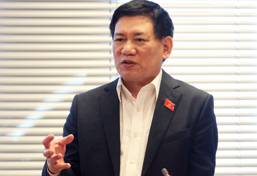 Đề xuất nghiên cứu quy định tù tại gia