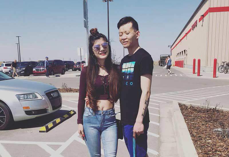 Cảnh sống ở Canada của đôi chồng xấu- vợ xinh sau 4 năm, nhìn ảnh con trai mà bật khóc