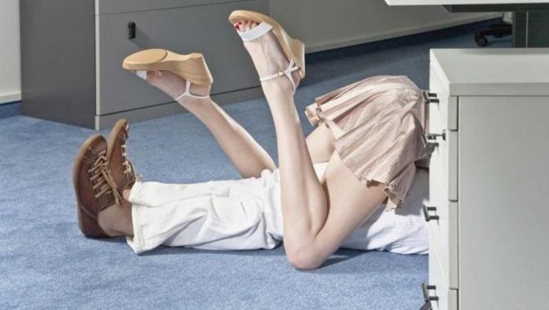 11 địa điểm có thèm tới mấy vợ chồng tuyệt đối không được quan hệ kẻo rước họa vào thân