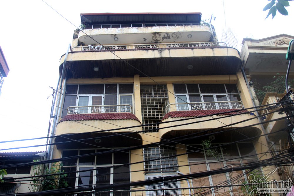 Video ảnh Cảnh xập xệ nhà khách tỉnh ủy Lai Châu giữa đất vàng thủ đô