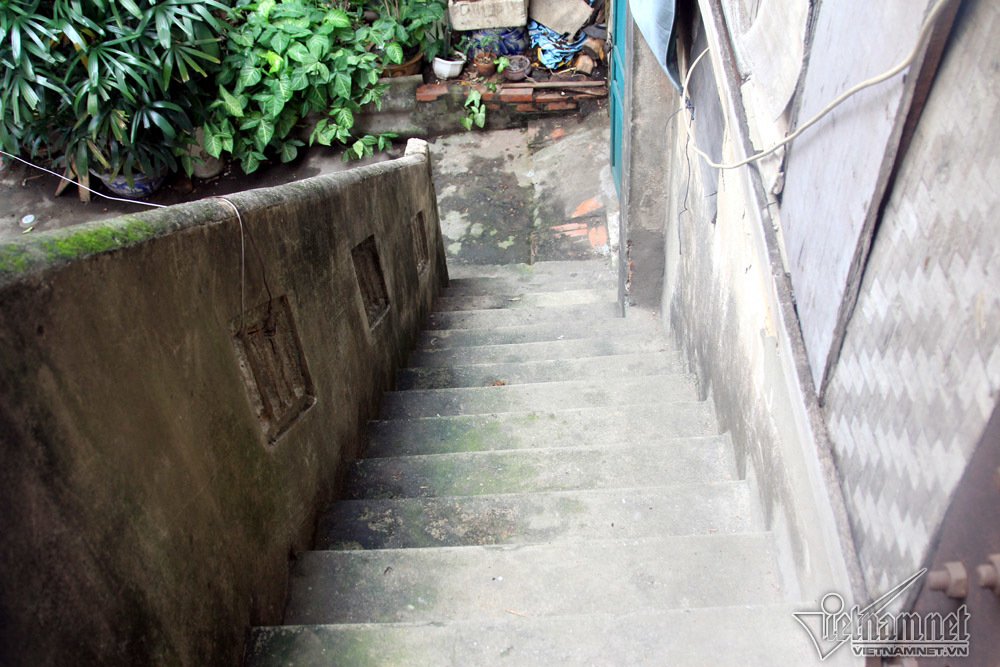 Video ảnh Cảnh xập xệ nhà khách tỉnh ủy Lai Châu giữa đất vàng thủ đô