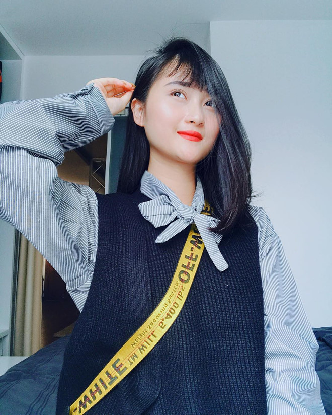 Bạn gái cầu thủ dự AFF Cup: Từ xinh đẹp, dịu dàng đến gợi cảm, cá tính