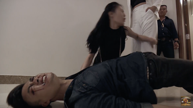 Quỳnh Búp Bê - Lời nguyền sao chổi đáng sợ nhất truyền hình Việt 2018, ám quẻ cả đoàn làm phim