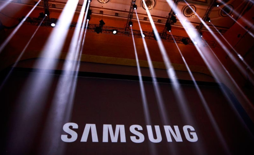 Cuộc chiến vương quyền mới của ngành di động