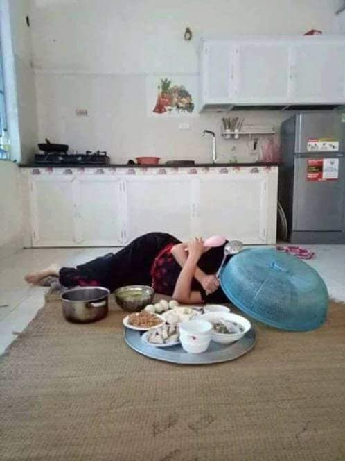 Bảo cho 7 triệu/tháng ở nhà chăm con, ông chồng chê vợ lười đáp khiến chị em cười vào mặt