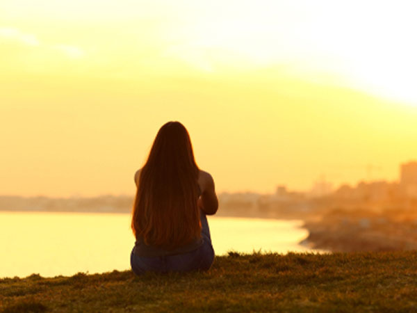 Chồng có quan hệ ngoài luồng mà tôi lại lo sợ anh bị dèm pha