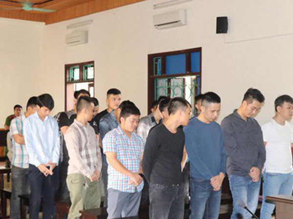 25 bị cáo trong đường dây đánh bạc hơn 300 tỷ lĩnh án