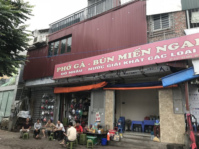 Những căn nhà quan tài, mặt tiền 1 mét ở phố mới Hà Nội