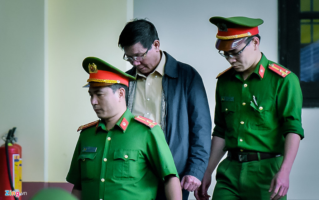 Bị cáo trong ổ bạc nghìn tỷ được ông Phan Văn Vĩnh dung túng phản cung