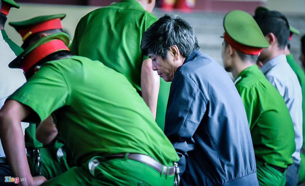 Bị cáo trong ổ bạc nghìn tỷ được ông Phan Văn Vĩnh dung túng phản cung