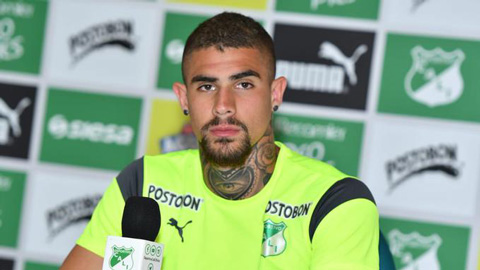 Cầu thủ Colombia suýt bị CĐV bắn vỡ sọ