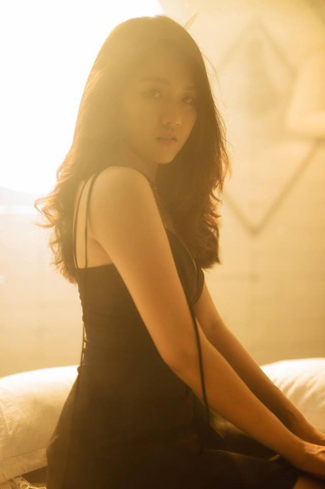 Kiều Trinh Xíu lột xác ngoạn mục từ hình tượng gái ngoan dịu dàng đến sexy hết nấc