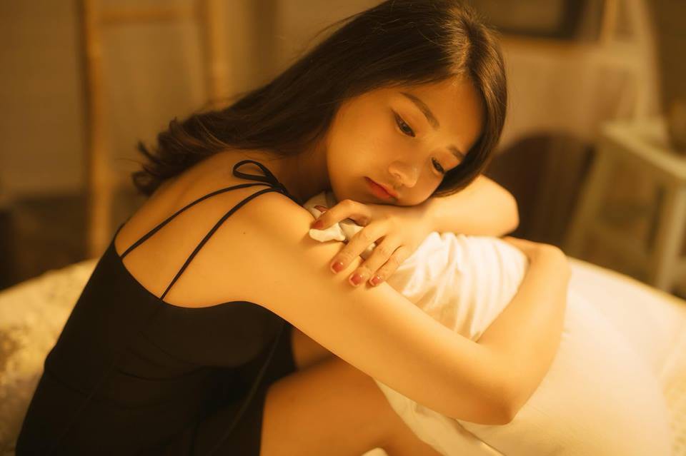 Kiều Trinh Xíu lột xác ngoạn mục từ hình tượng gái ngoan dịu dàng đến sexy hết nấc