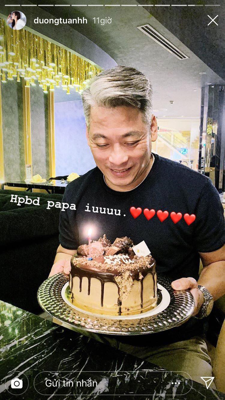 Á hậu Tú Anh lần đầu đăng ảnh cận mặt ông xã sau gần 4 tháng kết hôn