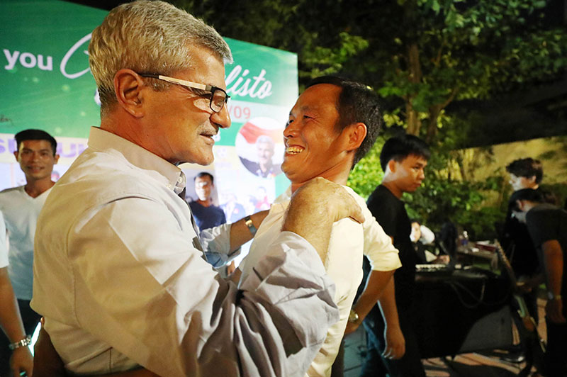 HLV Calisto hội ngộ thế hệ vô địch AFF Cup 2008