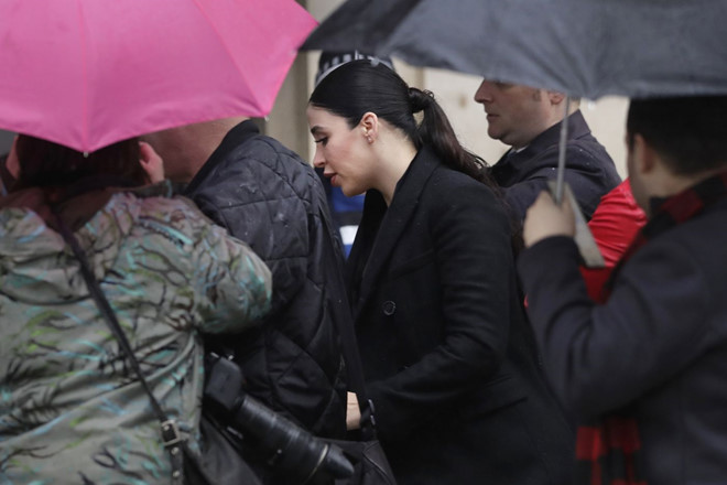 Cầu Brooklyn bị cấm, người xếp hàng đợi phiên xử trùm ma túy El Chapo