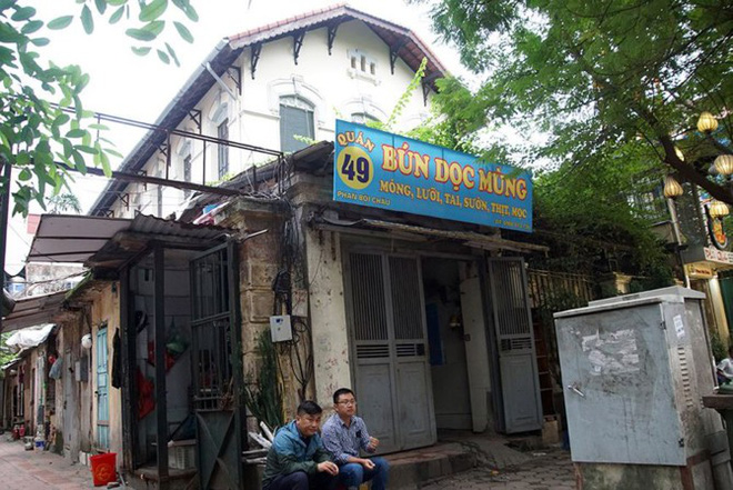 Cận cảnh gần 1000m2 đất vàng Hà Nội đòi làm nhà trẻ