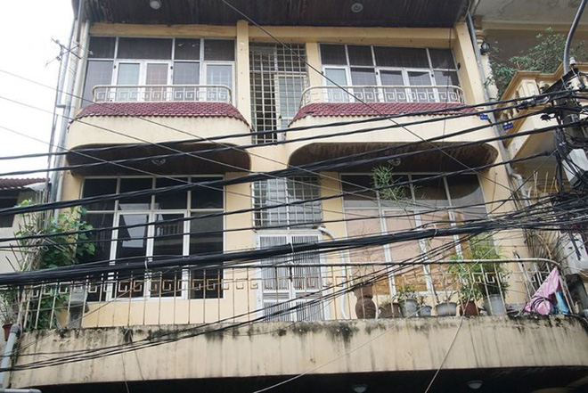 Cận cảnh gần 1000m2 đất vàng Hà Nội đòi làm nhà trẻ