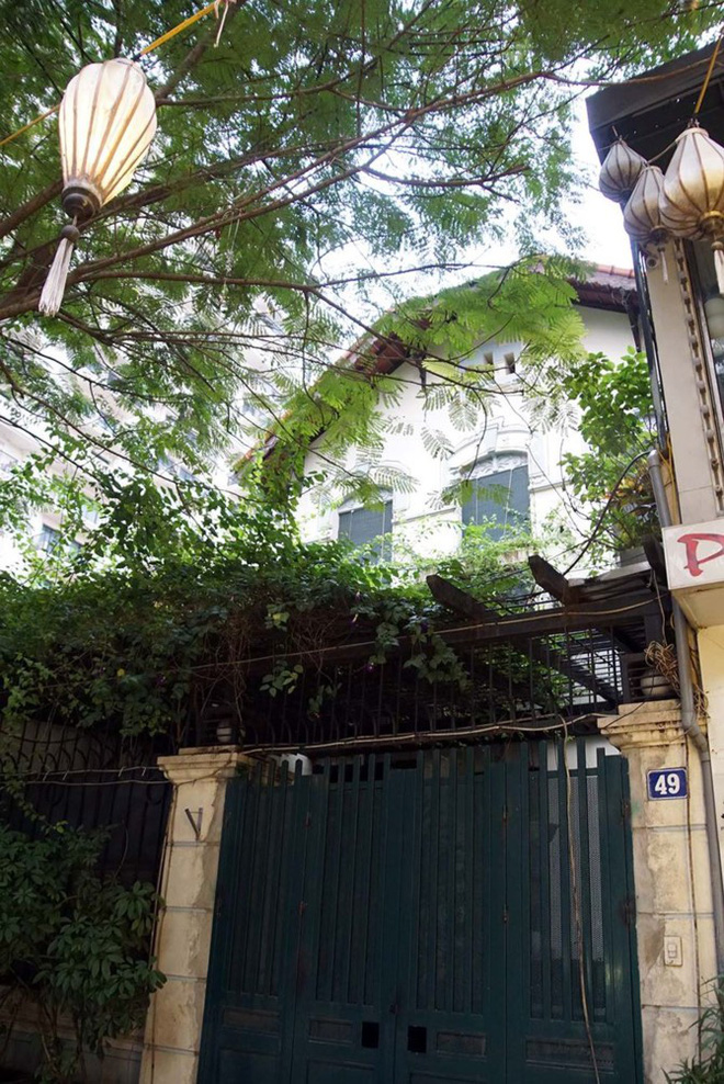 Cận cảnh gần 1000m2 đất vàng Hà Nội đòi làm nhà trẻ