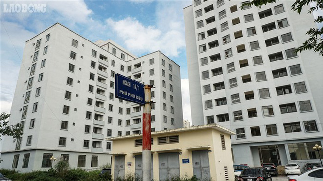 Lãng phí hàng trăm tỉ, khu nhà tái định cư Phú Diễn xây cao, xây đẹp rồi... bỏ hoang?