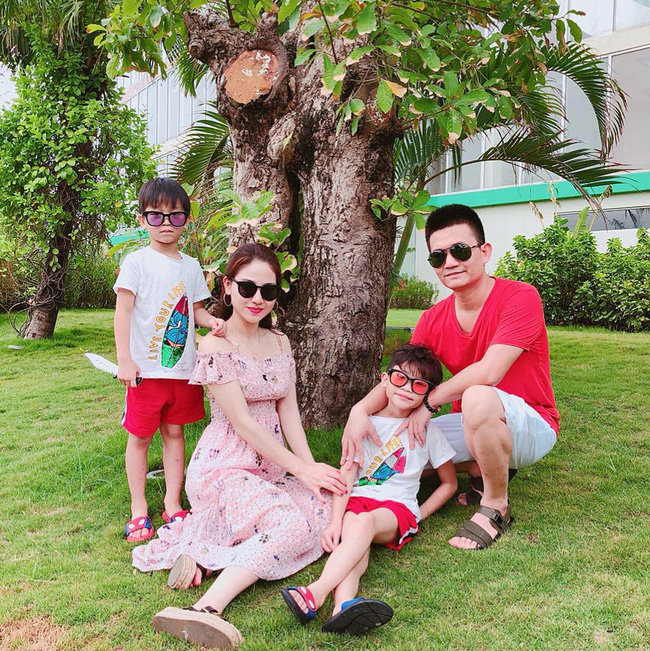 Đèn sưởi nhà tắm phát nổ như pháo hoa và lời cảnh báo cho các gia đình có trẻ nhỏ