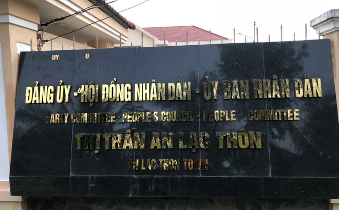 Bí thư thị trấn đối mặt nguy cơ mất chức vì tự ý đi nước ngoài