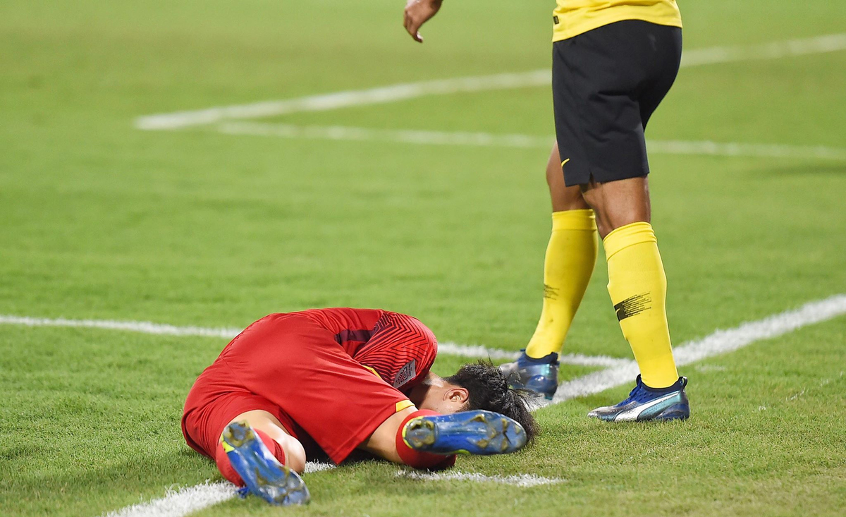 Những pha chặt chém của Malaysia với Việt Nam