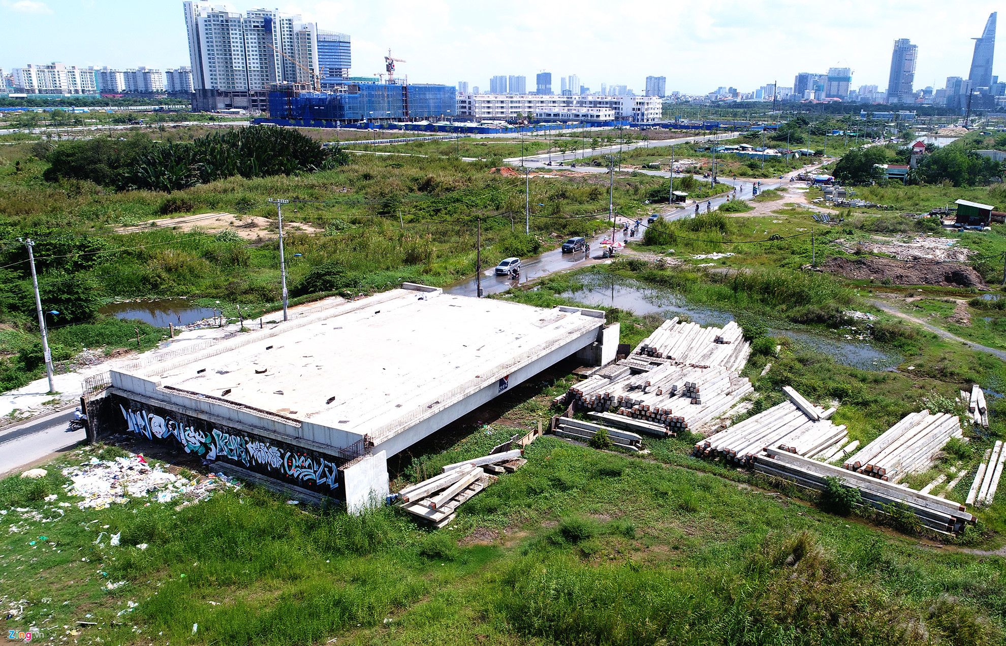 Video ảnh: Cận cảnh 4 tuyến đường 12.000 tỷ ở Thủ Thiêm do ông Tất Thành Cang ký