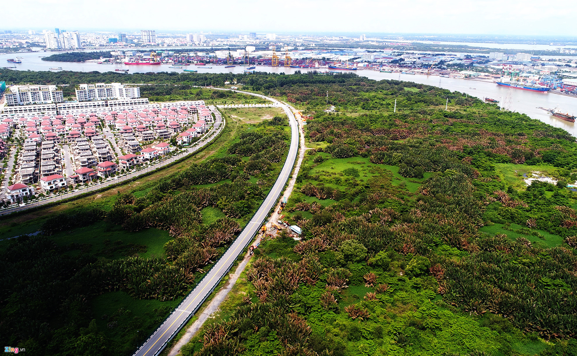 Video ảnh: Cận cảnh 4 tuyến đường 12.000 tỷ ở Thủ Thiêm do ông Tất Thành Cang ký