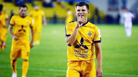 Arshavin: Người hùng poker của Arsenal sắp giải nghệ