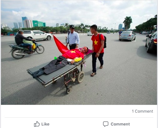 AFF Cup: Fan Việt nhuộm đỏ Facebook trước trận Việt Nam - Malaysia