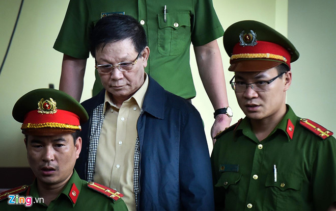 50 triệu thẻ cào trị giá 3.995 tỷ nạp vào ổ bạc do ông Vĩnh dung túng