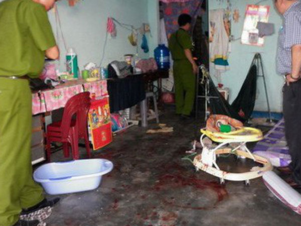 Chồng bóp cổ vợ đến chết trong buồng ngủ