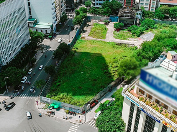 Ông Nguyễn Hữu Tín giao 6.000 m2 đất vàng ở TP HCM không qua đấu giá
