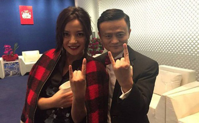 Được gọi là Niềm tự hào của Trung Hoa nhưng Triệu Vy từng bị chỉ thẳng mặt là kẻ vong ân bội nghĩa, sỉ nhục ân nhân