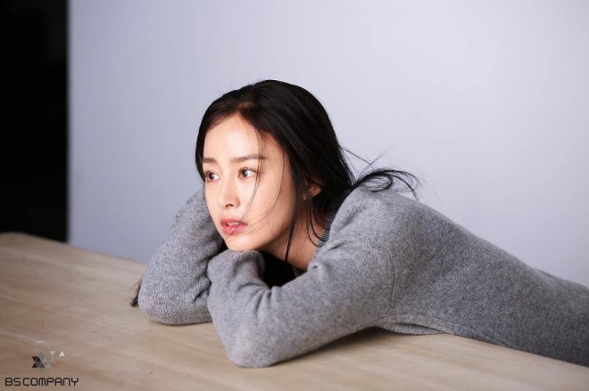 Sau 1 lần lỡ hẹn, Kim Tae Hee xác nhận đến Việt Nam vào cuối tháng 11 Sau 1 lần lỡ hẹn, Kim Tae Hee xác nhận đến Việt Nam vào cuối tháng 11