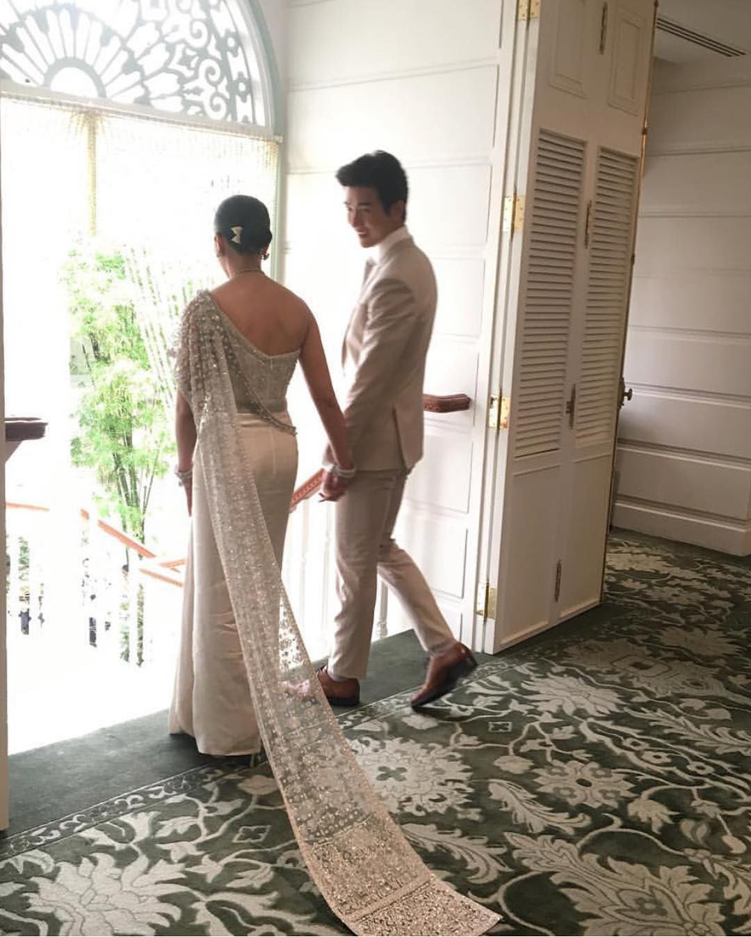 Đám cưới cặp quyền lực nhất Tbiz Push Puttichai và Jooy: Hôn lễ truyền thống siêu sang, dàn phù dâu phù rể khủng